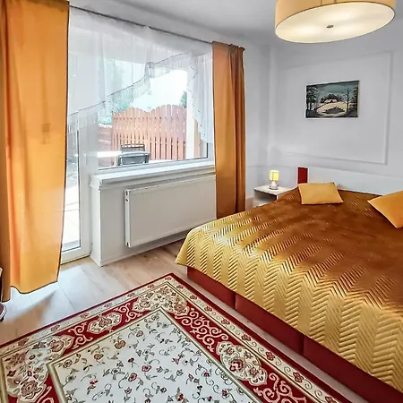 1 Bedroom Cozy In
